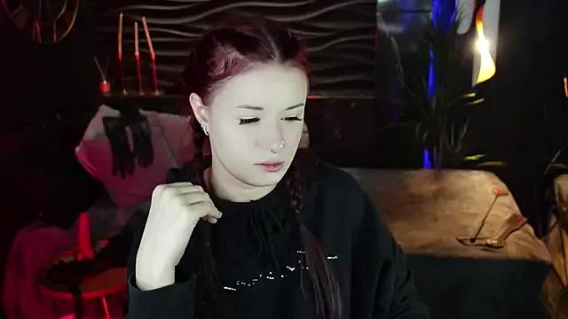 Admire Lily_Moonlight, she wants to masturbate for you Lily_Moonlight from StripChat