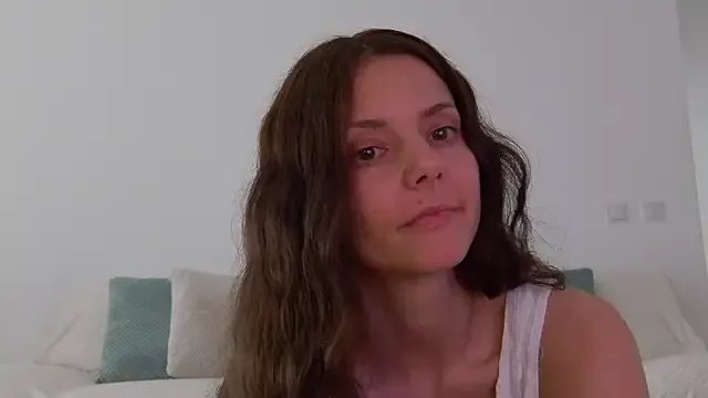 LilyRoselyn on StripChat 