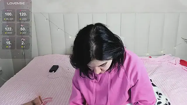 Lina_Moony — spit on my boobs