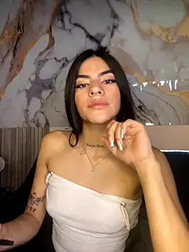 Masturbate to 23 years old liss_hot_ from StripChat liss_hot_ from StripChat