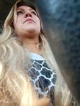 Group LittleMissEeve on StripChat