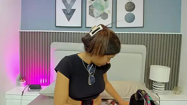 Discover StripChat's Liz__cute liz__cute from StripChat