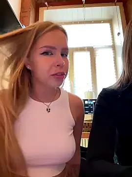 Freechat Liza_risky on StripChat