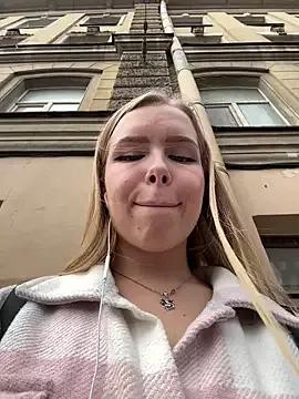 Freechat Liza_risky on StripChat