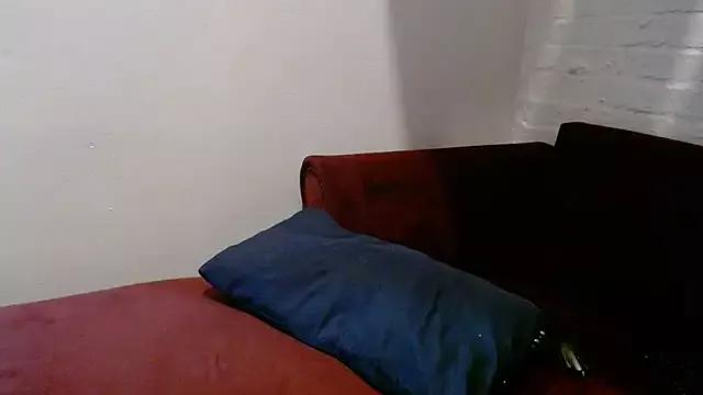 LolaTwerksXX on StripChat 