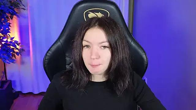 LoonaEclipse on StripChat