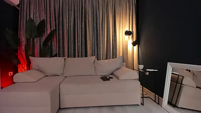 LunaMuze — Lets try this big boy theree