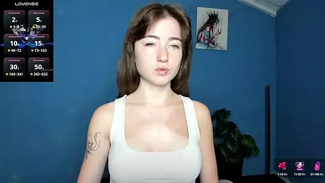 Luxuryalma on StripChat 
