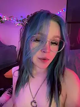 MaddisonHaas on StripChat 