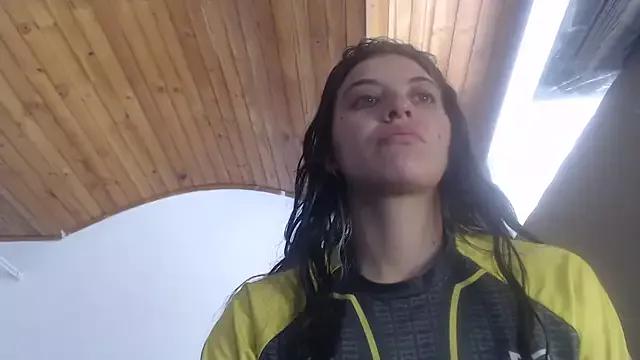 Freechat mariecam420 on StripChat