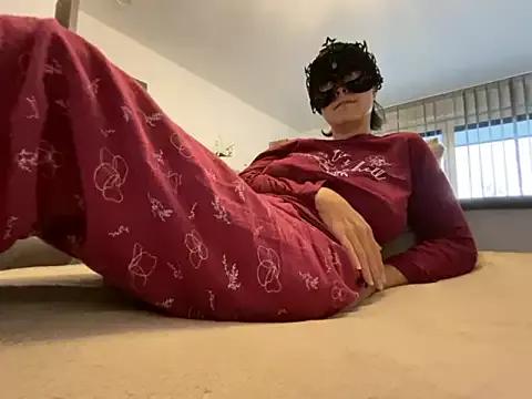 Freechat Marilou1983 on StripChat