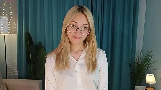 Marry_sharp on StripChat 