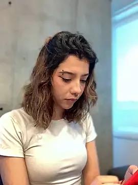 Naked MiaaCute- wants you to fuck her body now MiaaCute- from StripChat