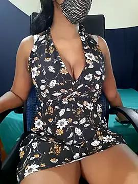 Sweet Midnight_Blossom wants you to fuck her body now Midnight_Blossom from StripChat
