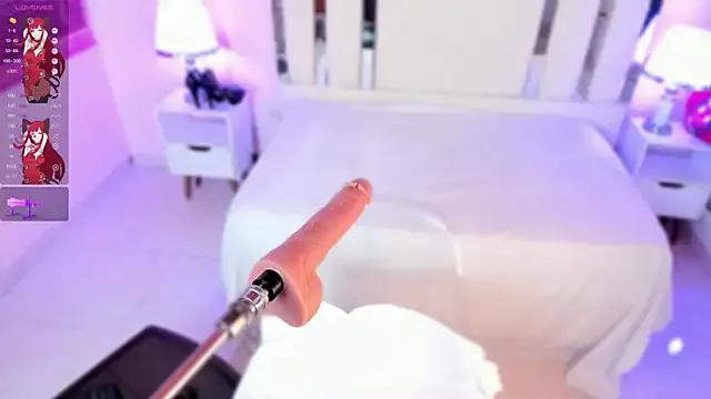 Freechat Miliaangeles on StripChat