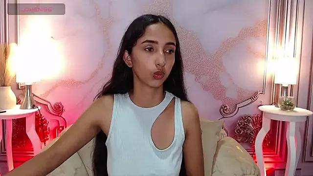 Freechat MilkyLally on StripChat