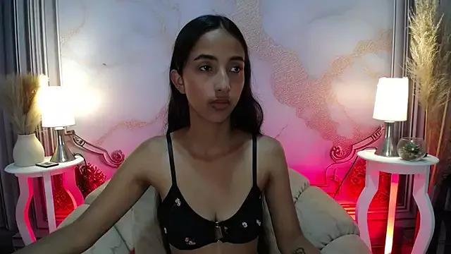 Freechat MilkyLally on StripChat