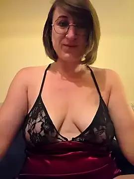 Freechat minierose on StripChat