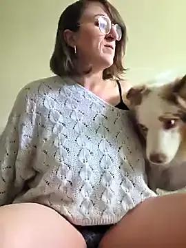 Freechat minierose on StripChat