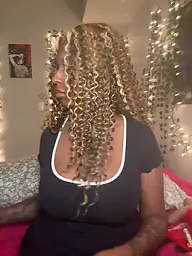 MistiSavannah — PLAY WITH PHAT MA'