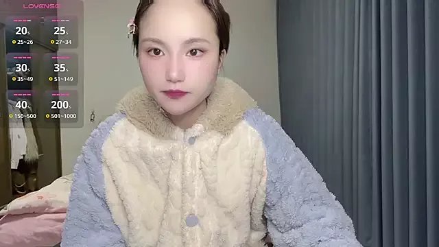 Momo-999 on StripChat 