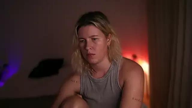 Private moonamii on StripChat