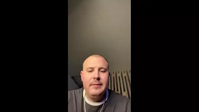 Try sweet model MrMrsRight MrMrsRight from StripChat