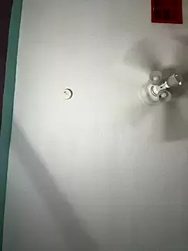 Freechat MyHoneyFrida on StripChat