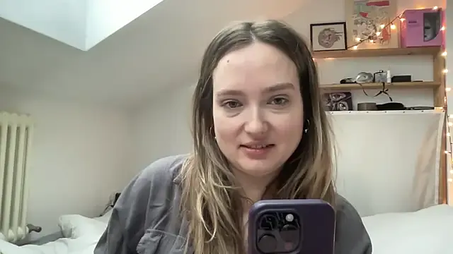 MyMegann — Tease you with my top for good start