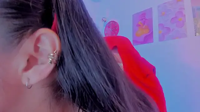 naharasoller on StripChat