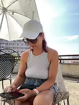 NataKitten on StripChat 