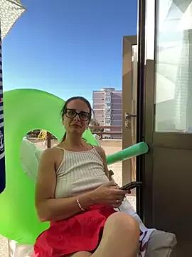 NataKitten on StripChat 