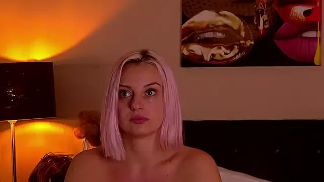 NataliaVelour on StripChat