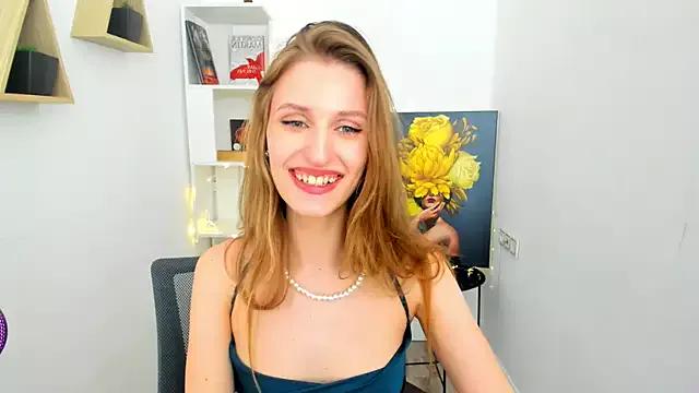 Freechat NaturalBeaty on StripChat