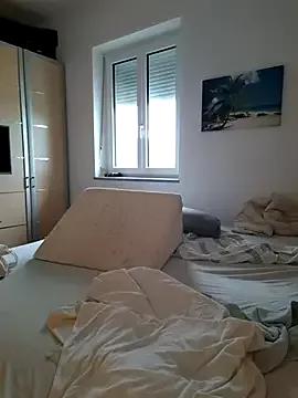 Freechat NaughtyCatgirl on StripChat