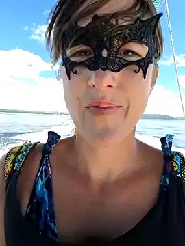 Freechat NaughtyCatgirl on StripChat