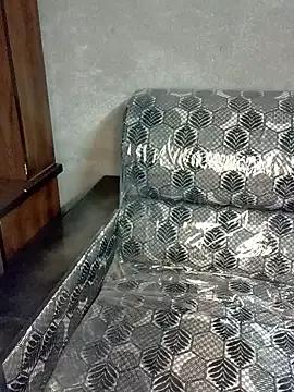 Freechat Neha533 on StripChat