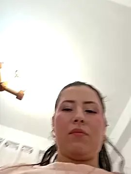 Freechat NeredaXxx on StripChat