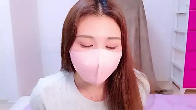 Group noa_chi on StripChat