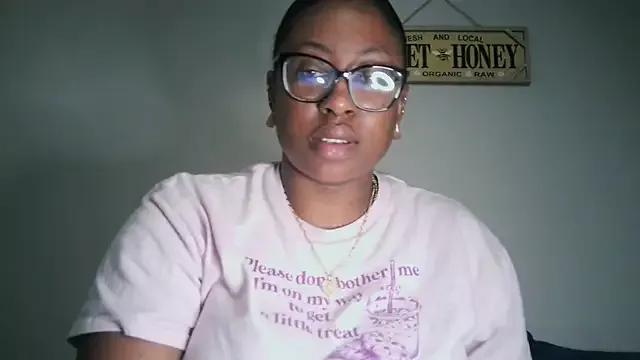 Freechat Nyxie_Chaos on StripChat