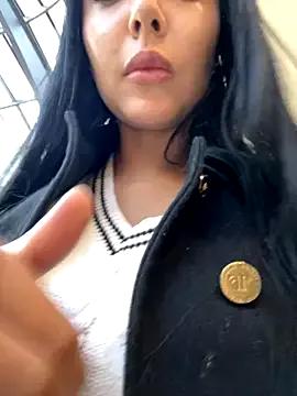 Naked Oh_nina wants you to fuck their body now oh_nina from StripChat