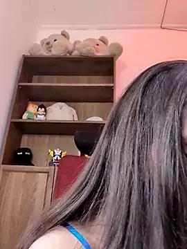 Sexy Orianela wants you to fuck their body now Orianela from StripChat