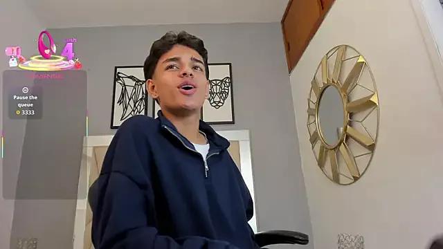 Masturbate to Owen__johnson, he wants to masturbate for you owen__johnson from StripChat