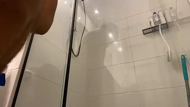 Group Passfisting on StripChat