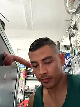 Freechat Paul22cm- on StripChat