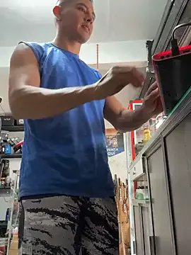 Freechat Paul22cm- on StripChat