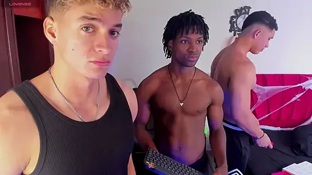 Private paull_george on StripChat