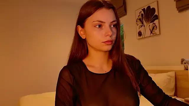 PhantomLace from StripChat