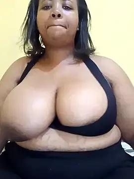 Private Prettyboobiesx on StripChat