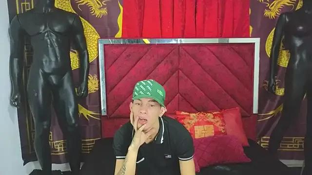 Try Pride_couple, zie wants to masturbate for you Pride_couple from StripChat